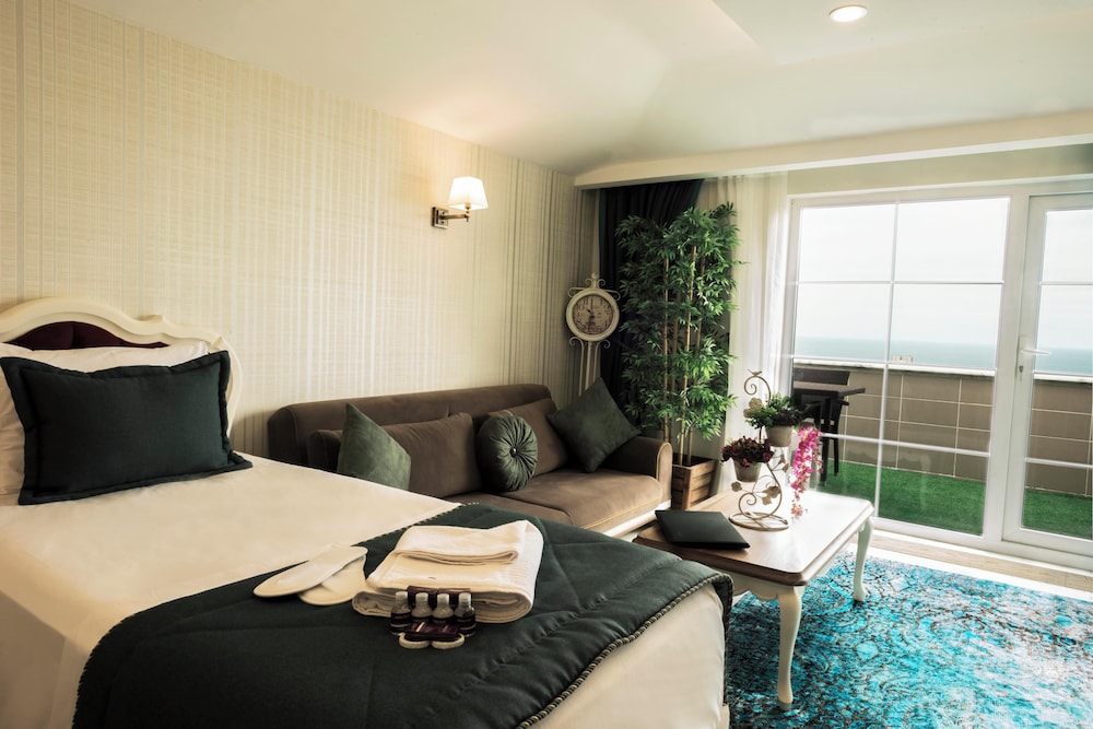 Andalouse Airport Suite Hotel 21/50