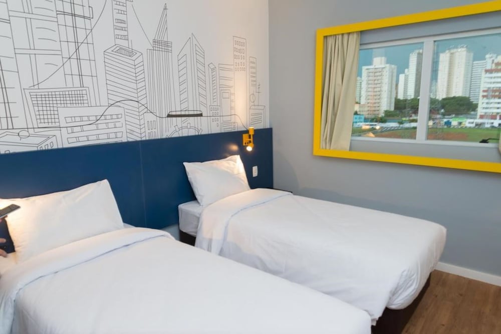 B And B Hotels Sao Jose Dos Campos 14/47