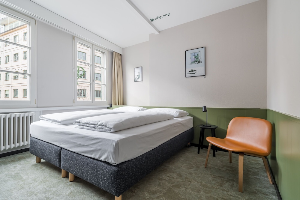 Stern (Hotel und Restaurant STERN Luzern) 15/50