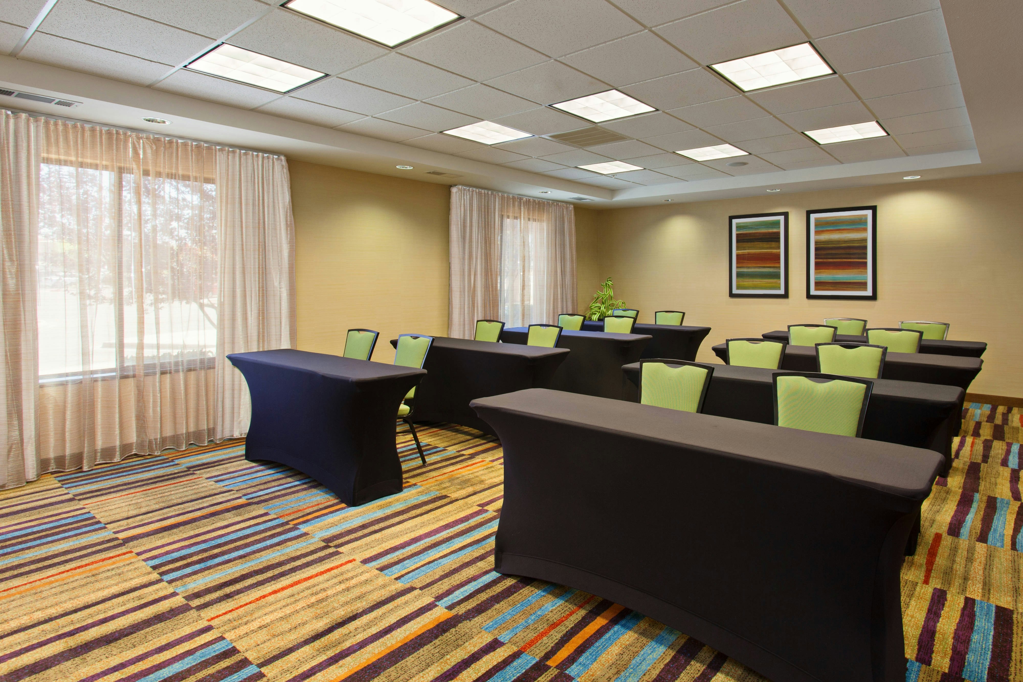 Fairfield Inn Suites By Marriott el Paso 8/9
