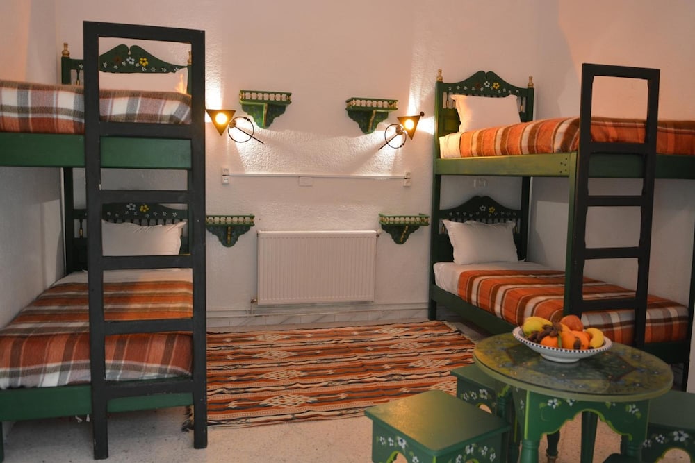 Dar Ya Hostel 40/66