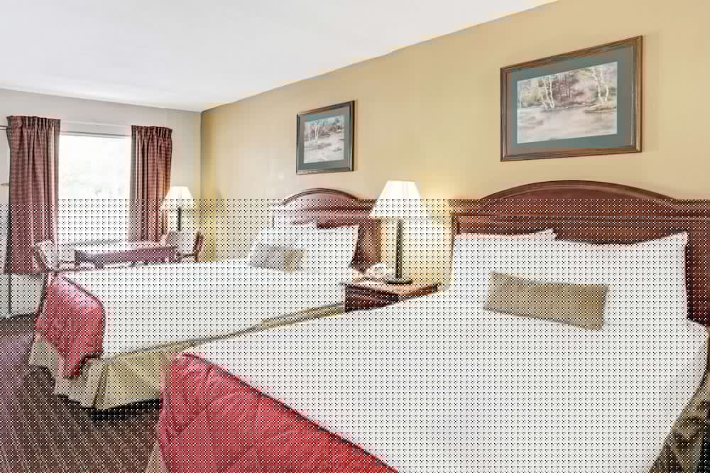 Ramada By Wyndham Walterboro 21/30