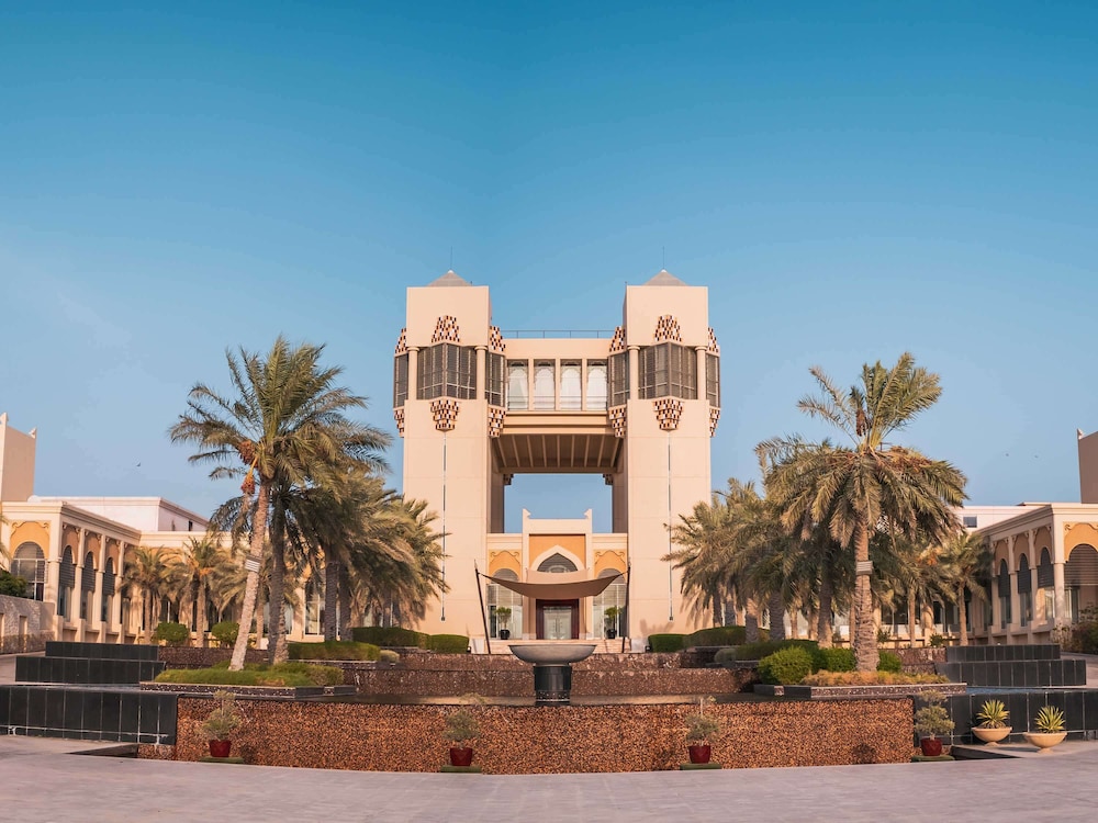 Raffles Al Areen Palace Bahrain 9/69