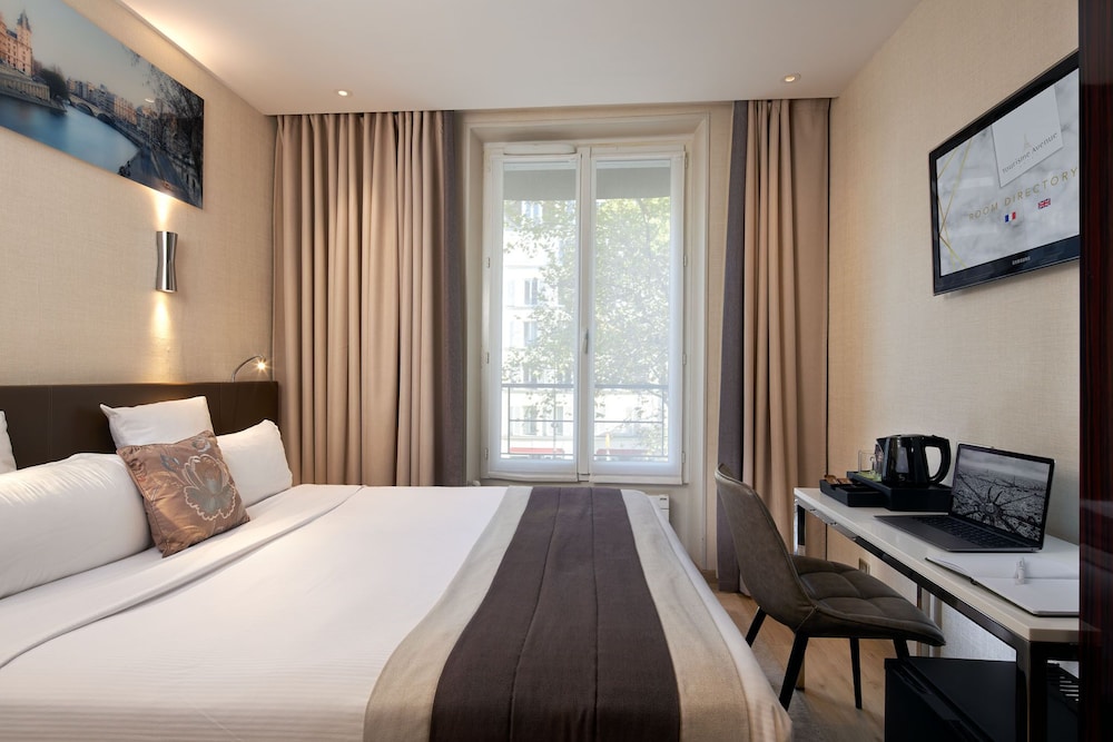 Hotel Tourisme Avenue 63/78
