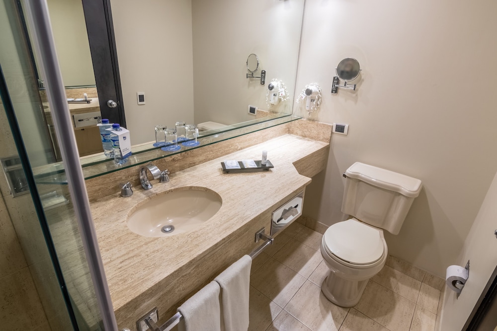 GHL Abadia Plaza Hotel 47/48