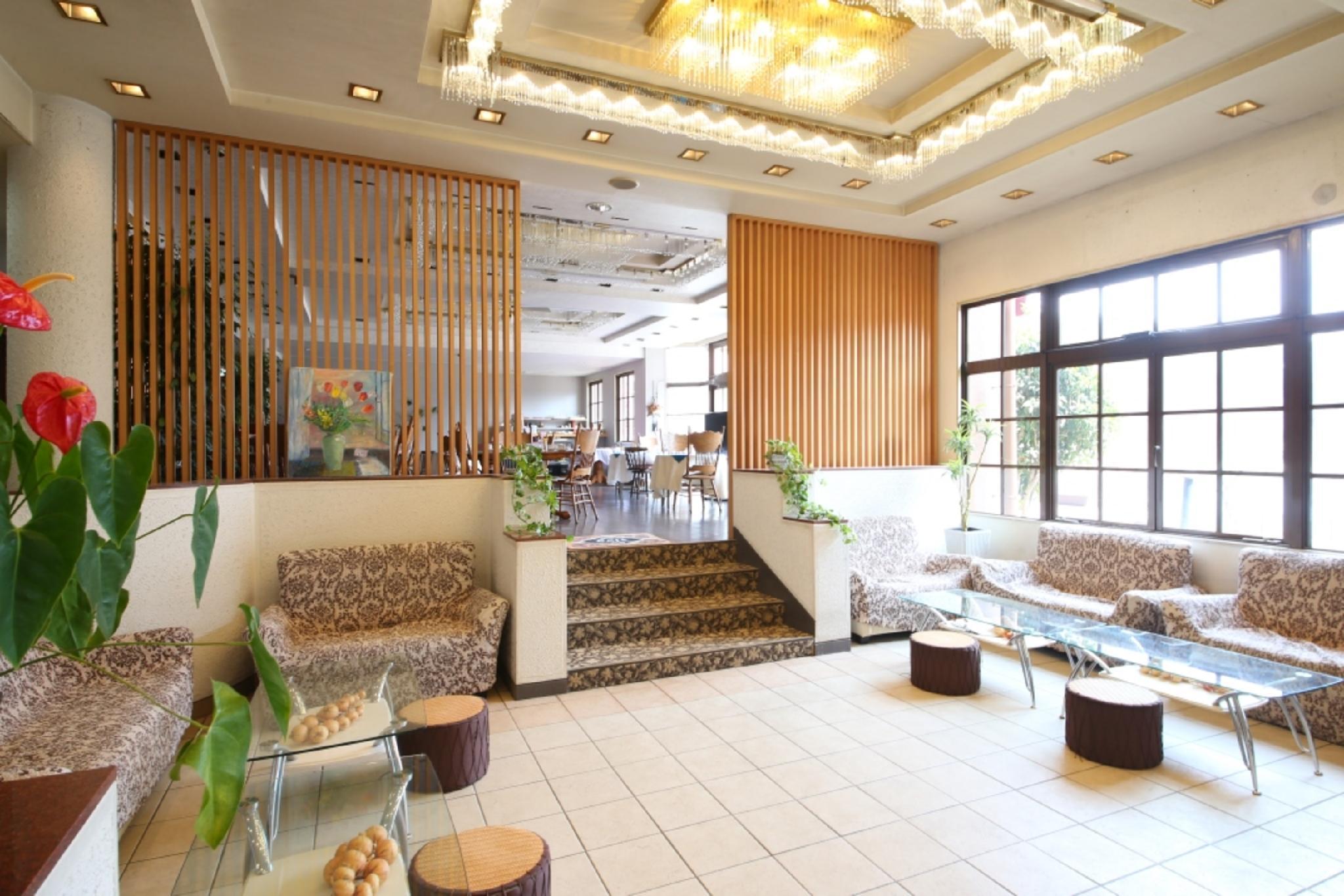 Ashiwada Hotel 22/26