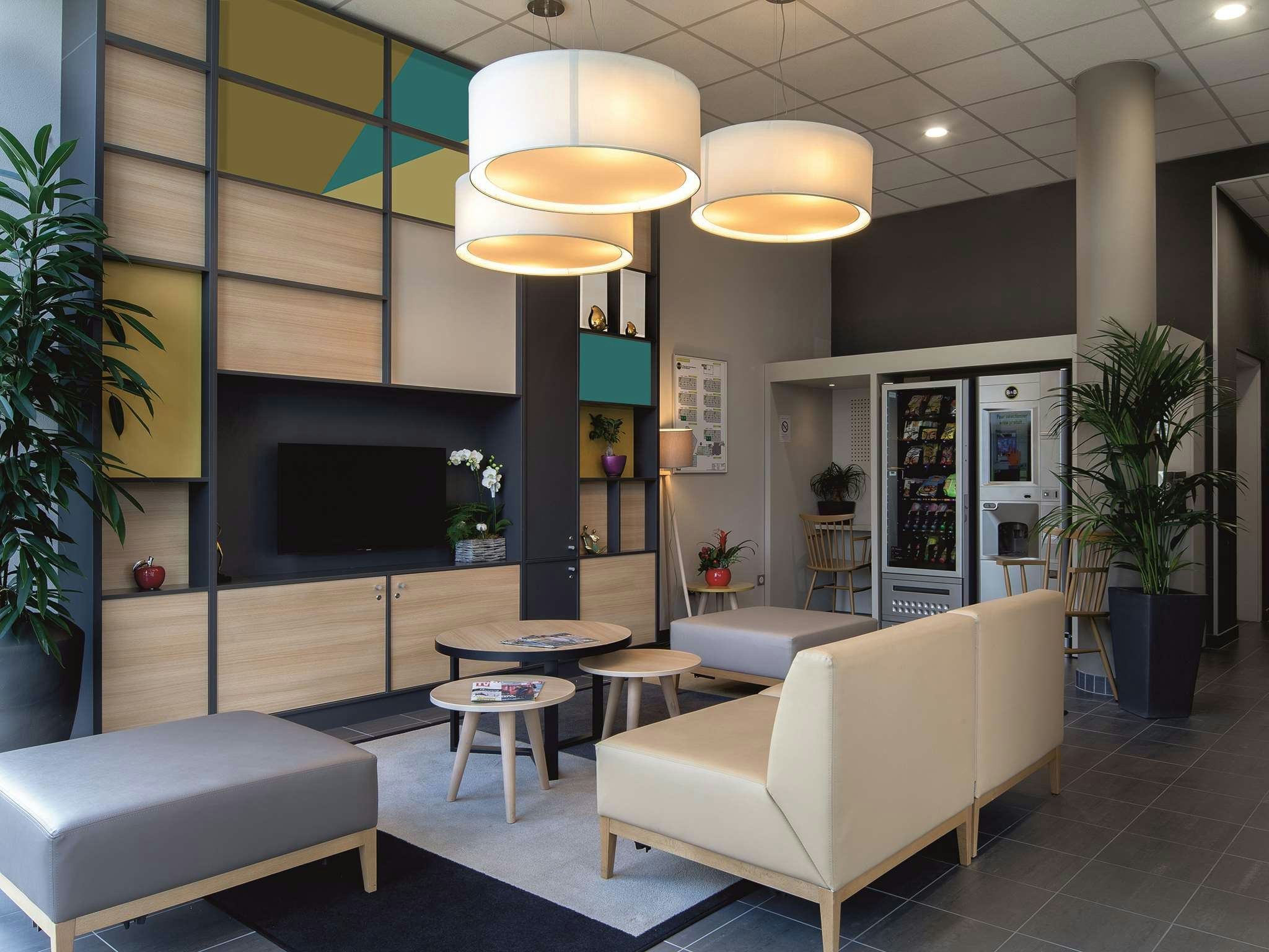 B&B Hotel Bordeaux Centre Begles 9/14