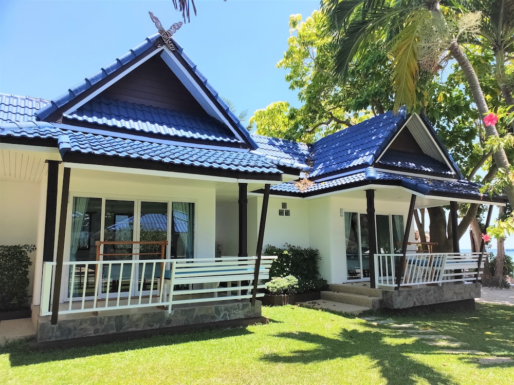 Assava Dive Resort 2/50