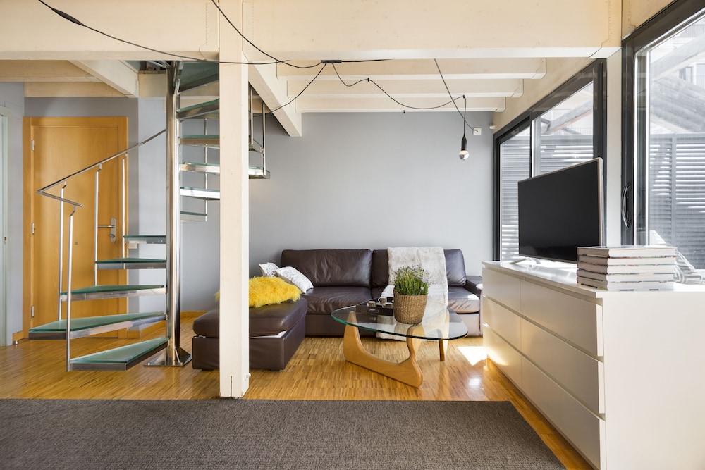 My Space Barcelona Executive Apartments 29/50