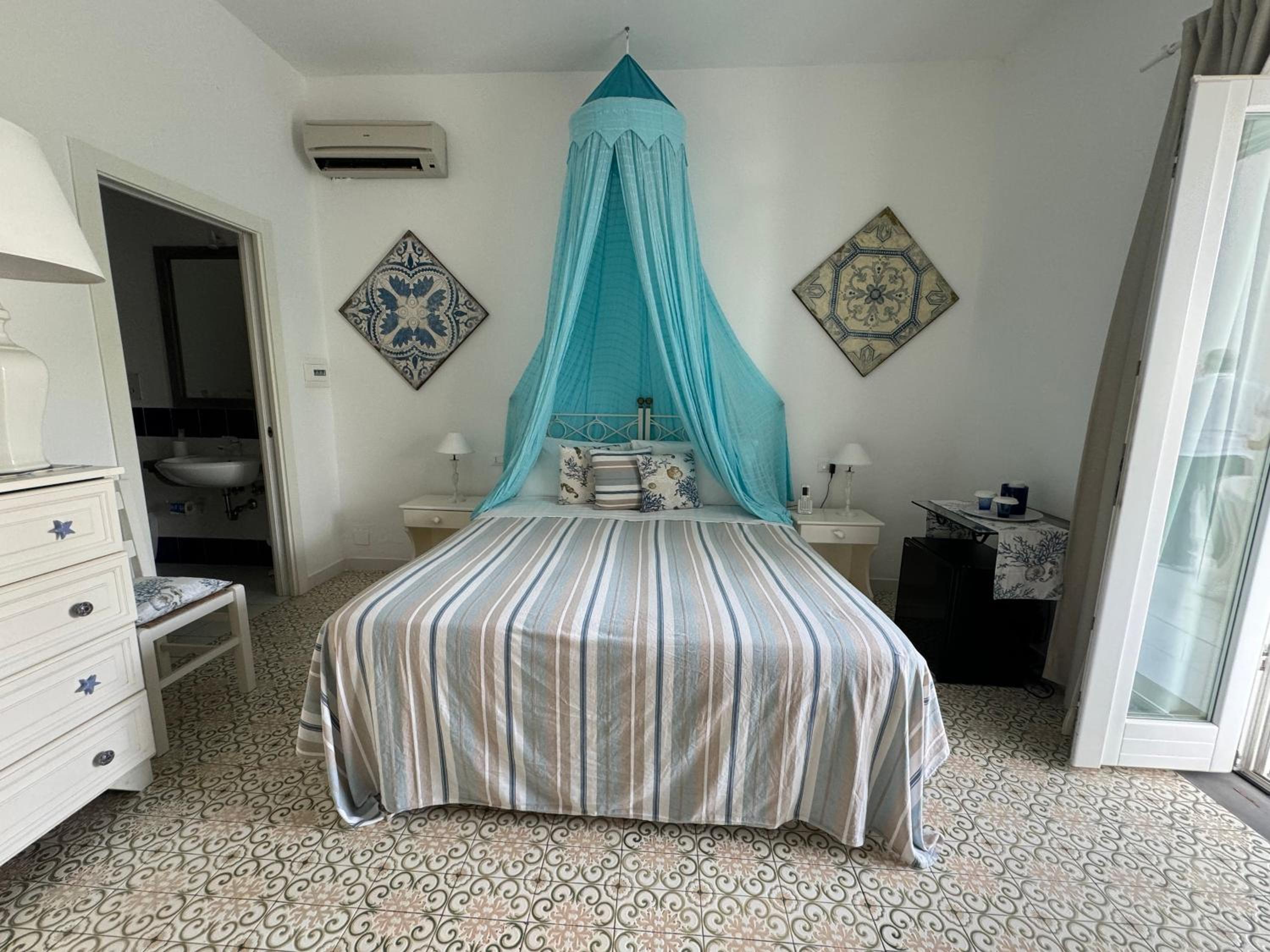 غرفة، Hotel Lisca Bianca Formerly Best Western Hotel Lisca Bianca 4/10