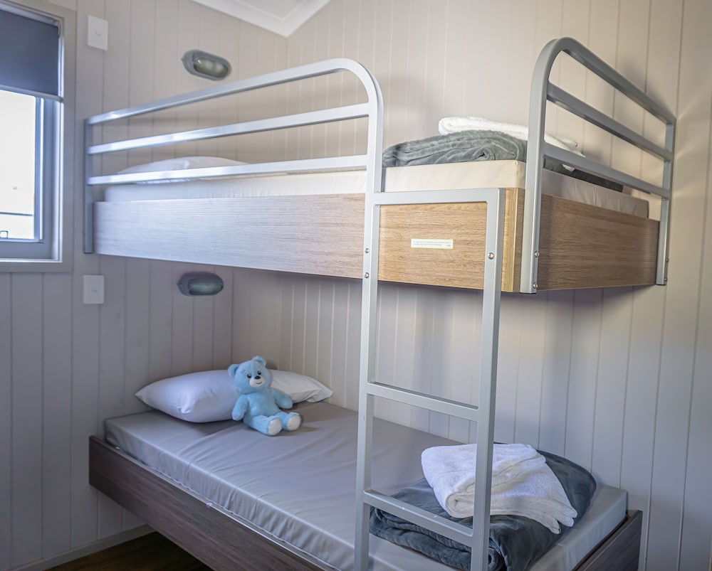 Nobby Beach Holiday Village 24/50