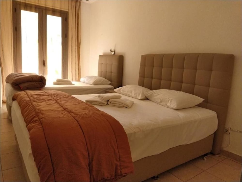 Hotel Delfini 12/36