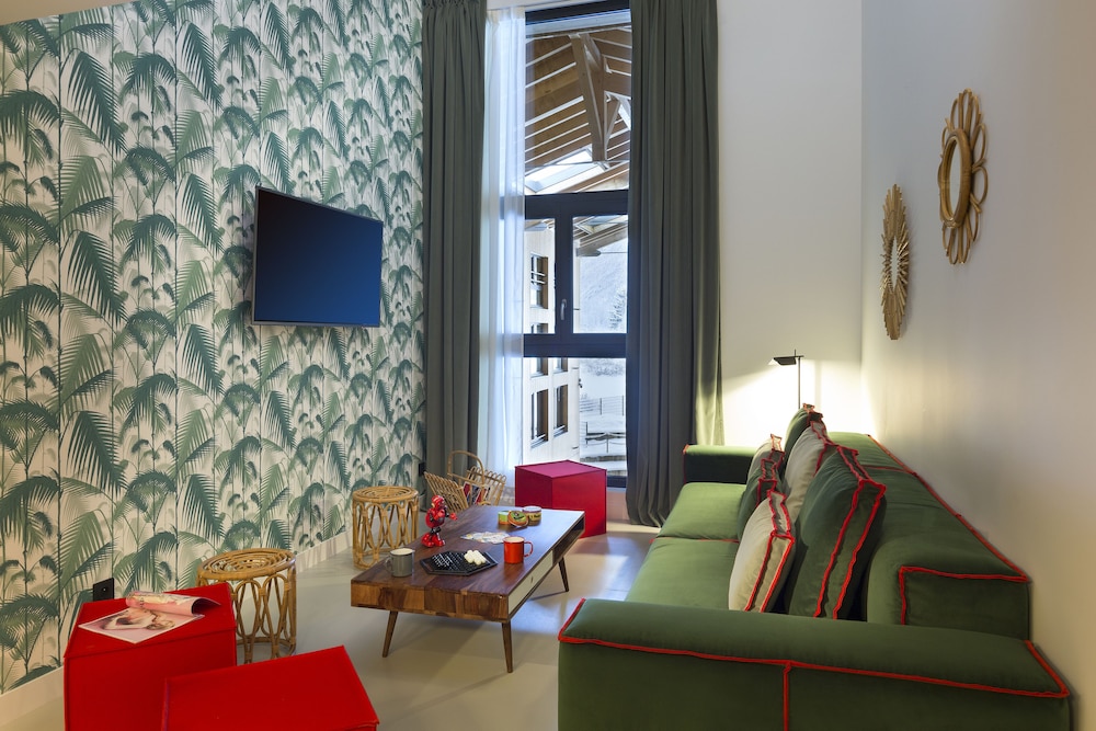 Rockypop Hotel 30/50