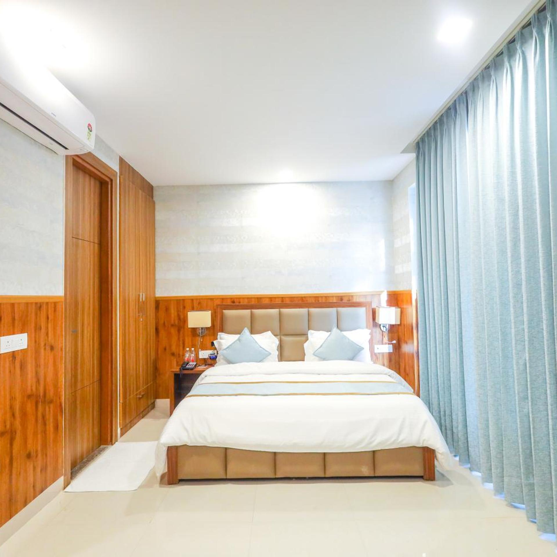 Clay Inn Hotel Gurugram 30/50