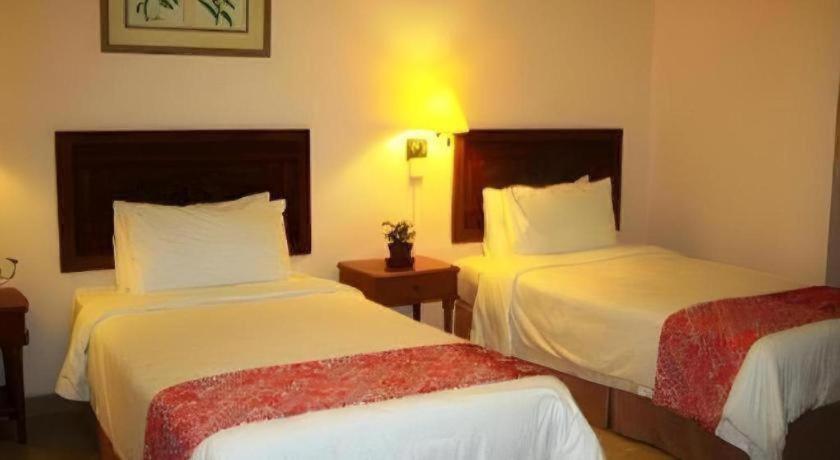 Seapark Condotel 11/25