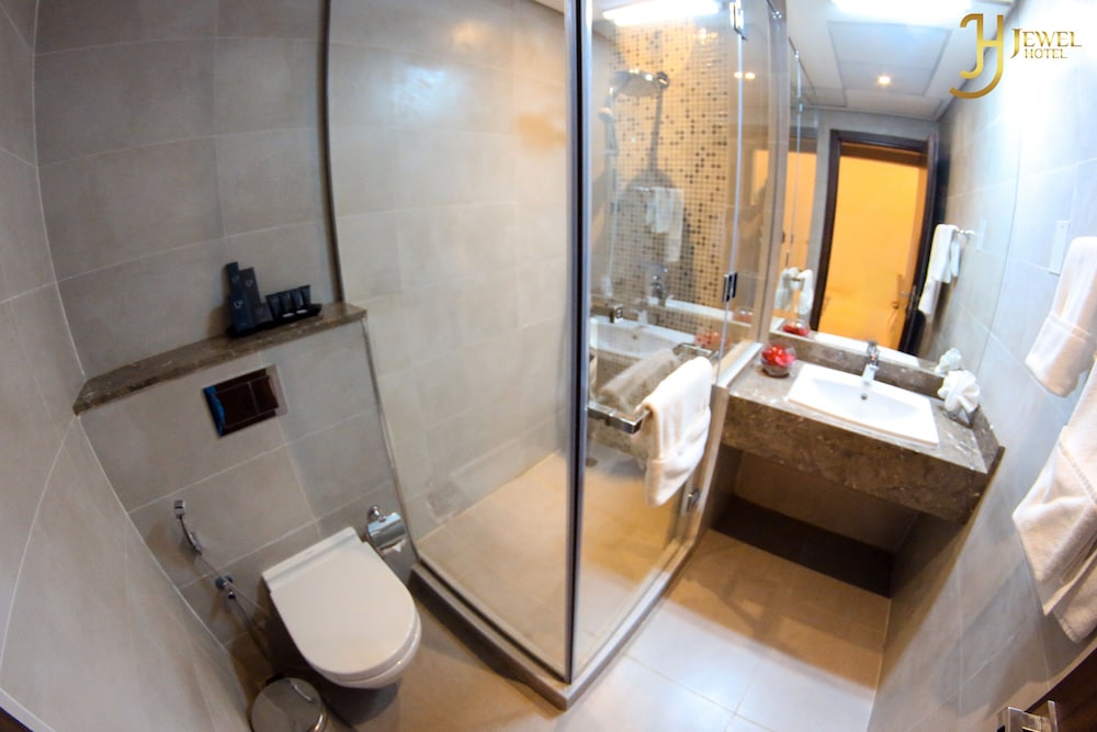 Room at The Jewel Hotel, MANAMA