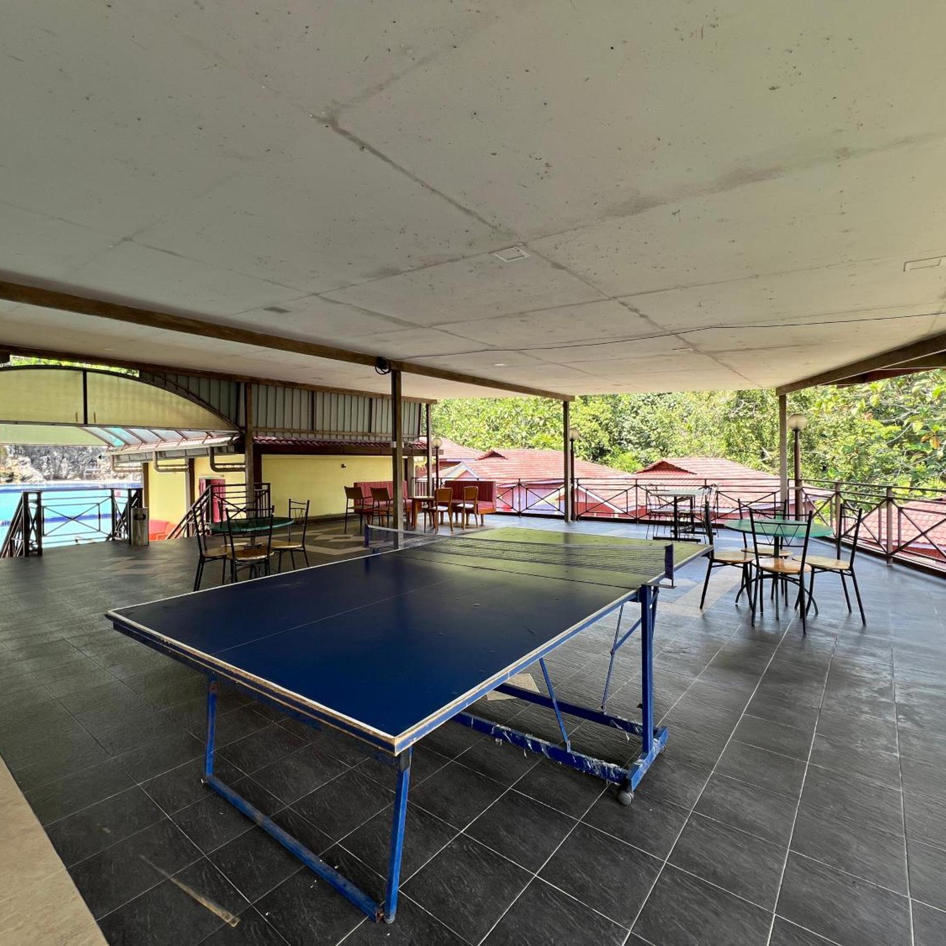 LiLLA Hilltop Retreats 24/50