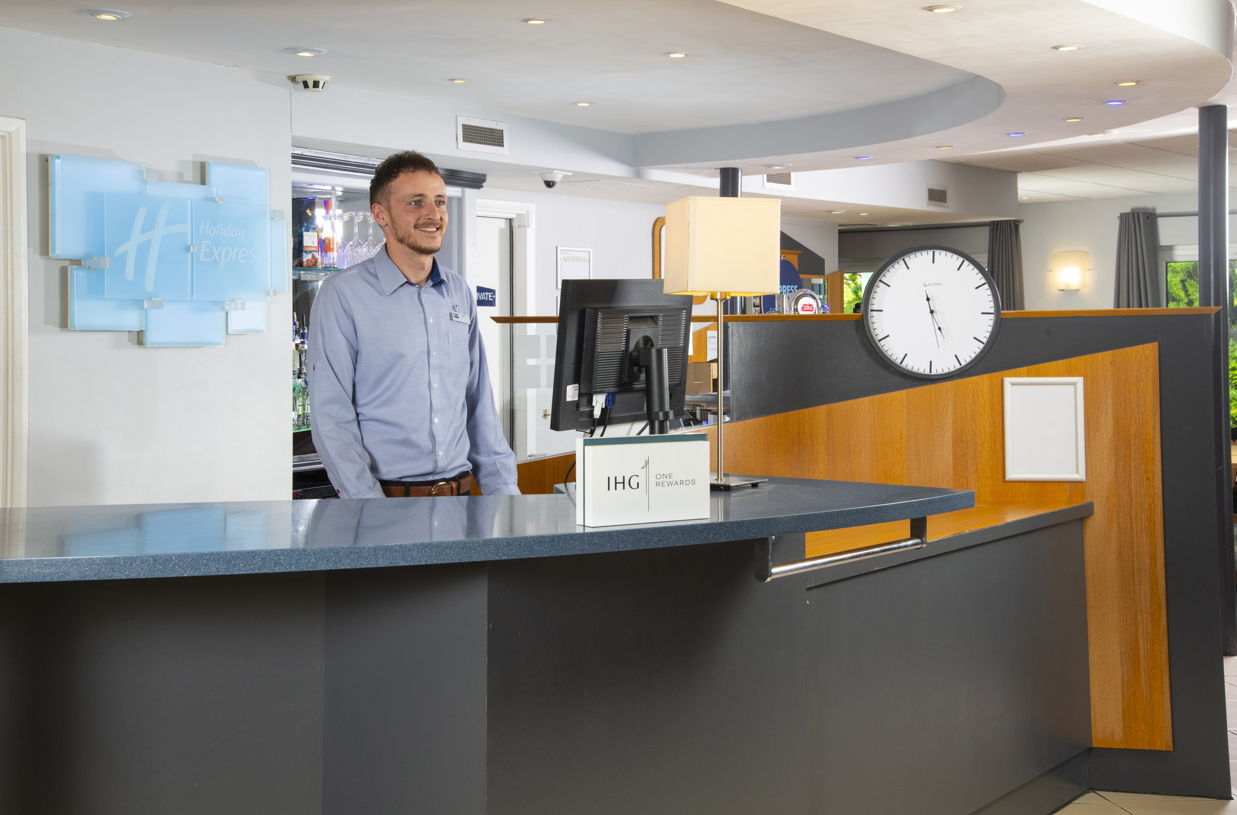 Holiday Inn Express Peterborough 8/43