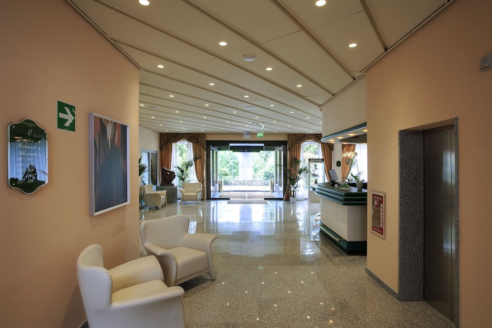 Grand Hotel Presolana 26/46