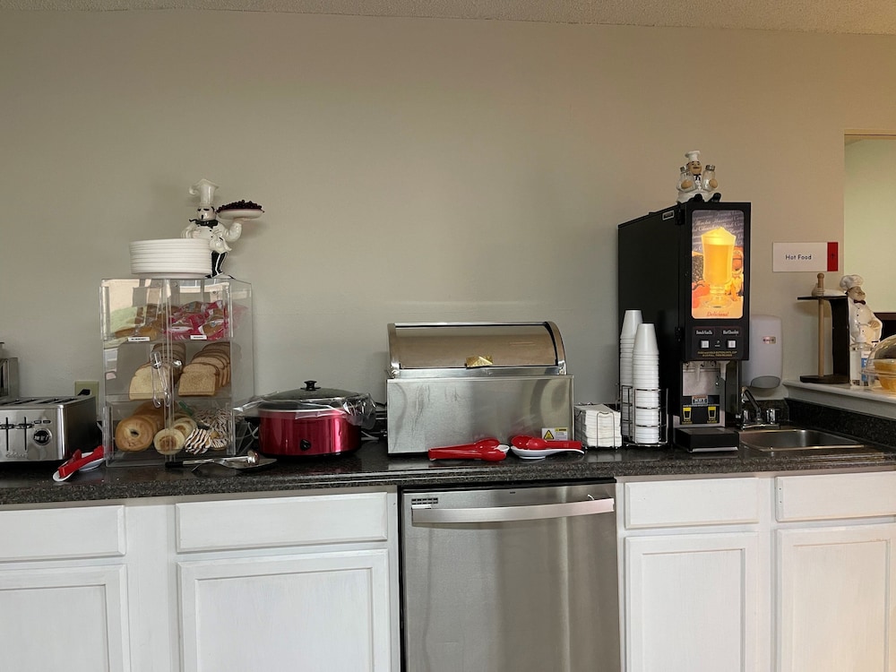 红屋顶酒店Branson, MO(Red Roof Inn Branson, MO) 图片2