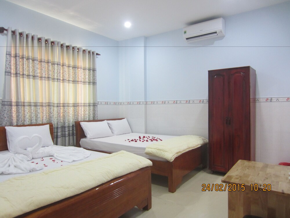 Ngan Giang Guest House 43/65