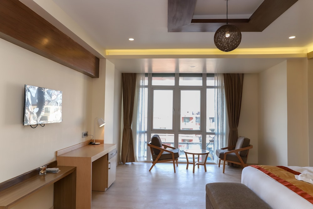 Retro Hotel And Spa 15/28
