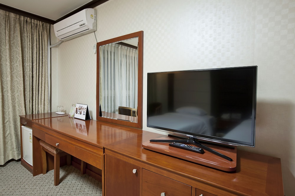 The Cheil Hotel Onyang 43/46