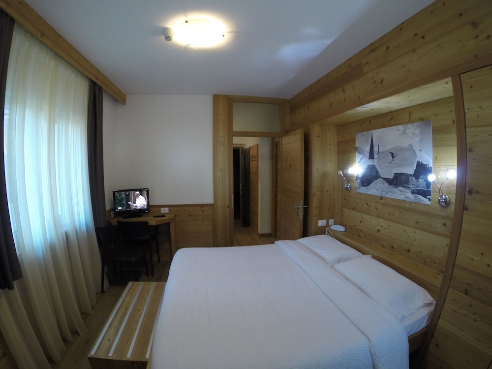 Arnica Hotel 13/47