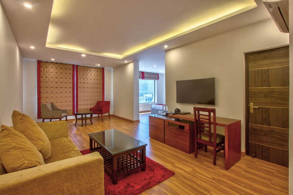 Span Inn & Suites 25/50