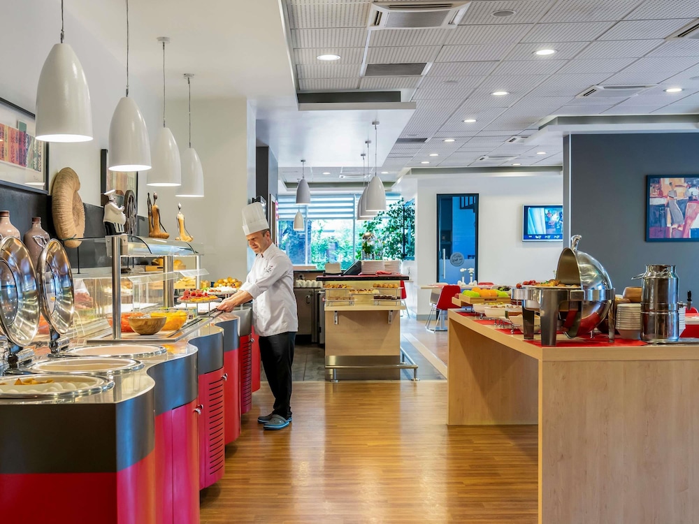 Ibis Izmir Alsancak 35/46