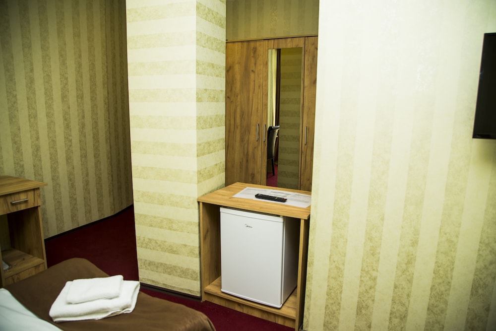 HOTEL MARLYN 38/71
