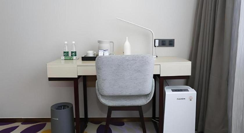Lavande Hotel Lize Business District South Square Beijing West Railway Station 48/54