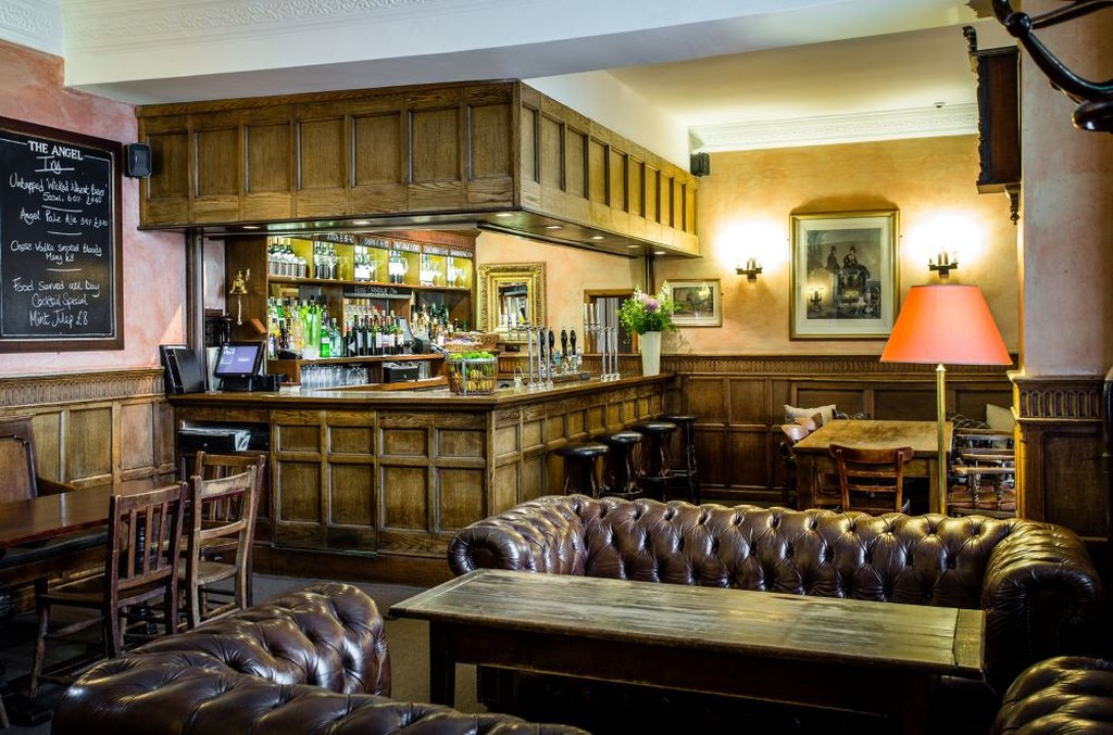 The Angel Hotel, Abergavenny 35/38