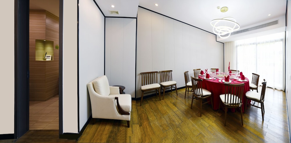 Sanya Serenity Coast Marina Hotel 43/61