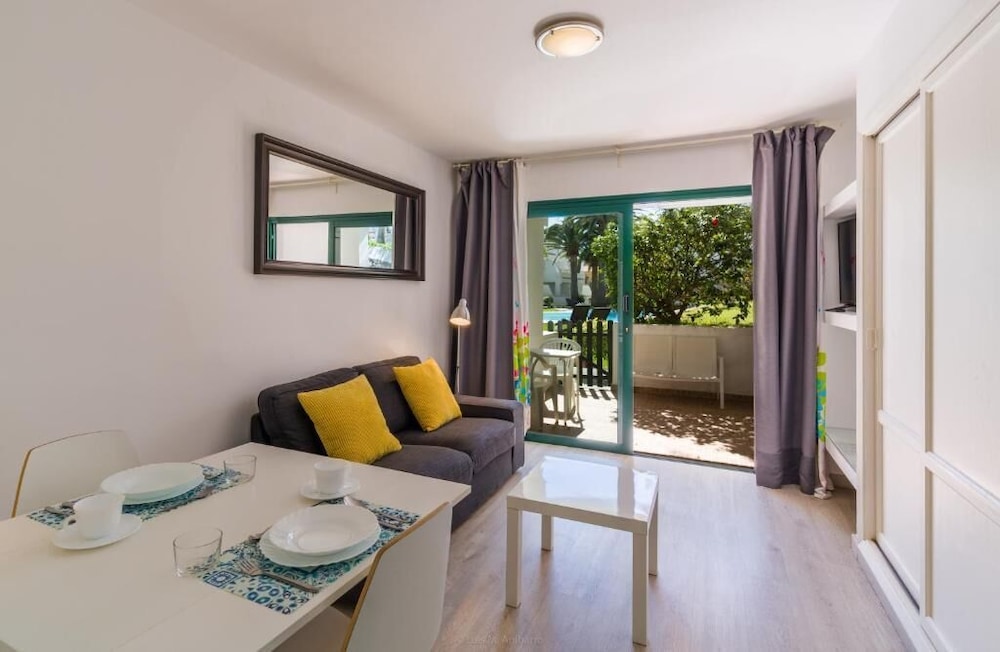 Apartamentos Los Rosales 41/75