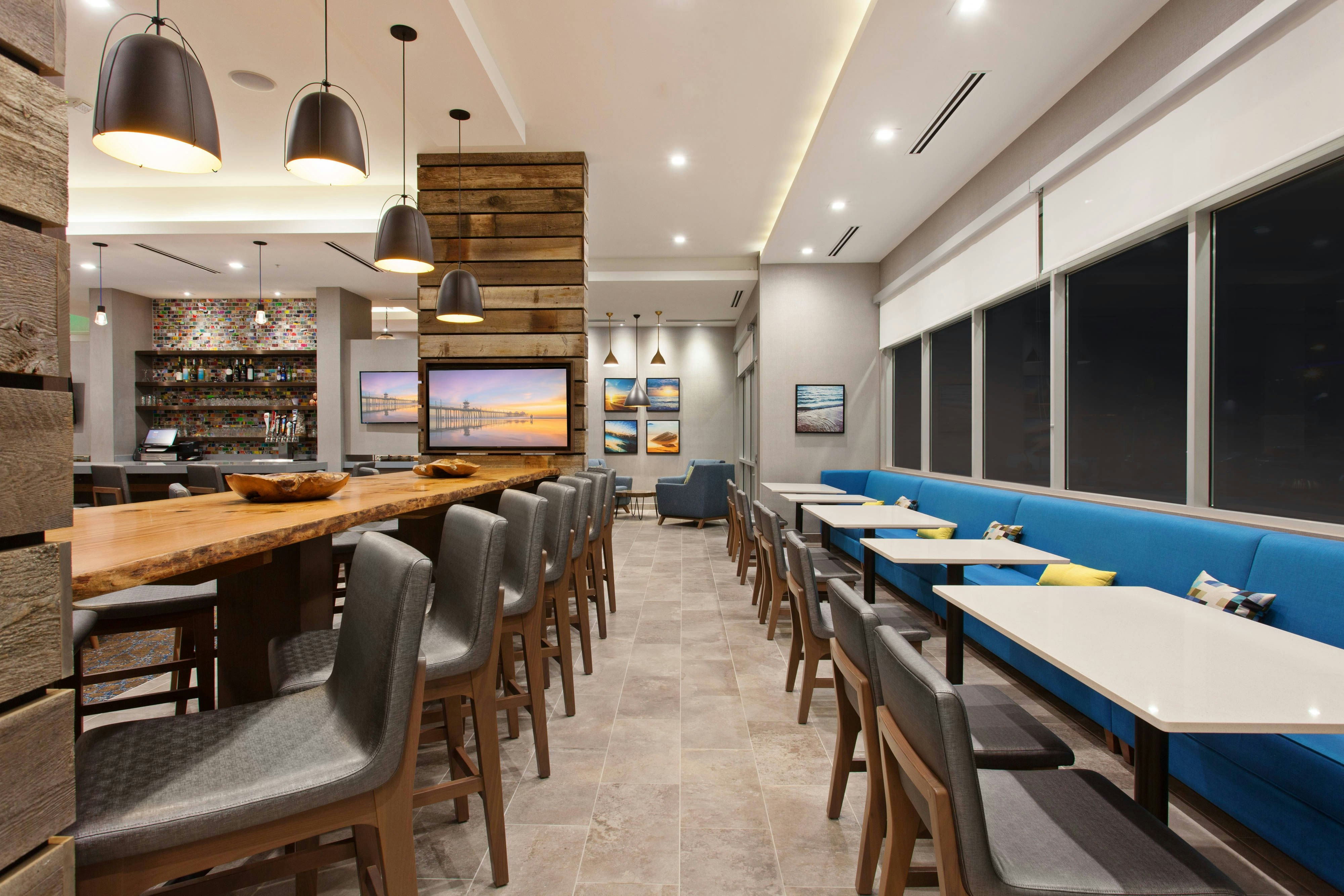 Springhill Suites Huntington Beach Orange County 8/15