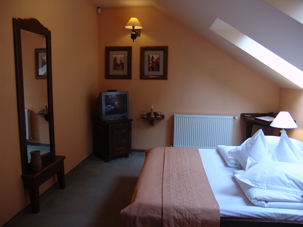 Bella Muzica Hotel 11/50