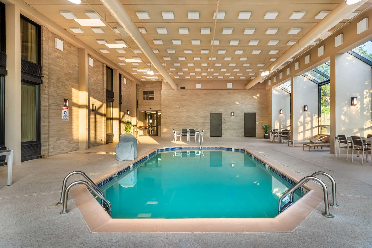 Best Western Plus Houston Energy Corridor 20/47