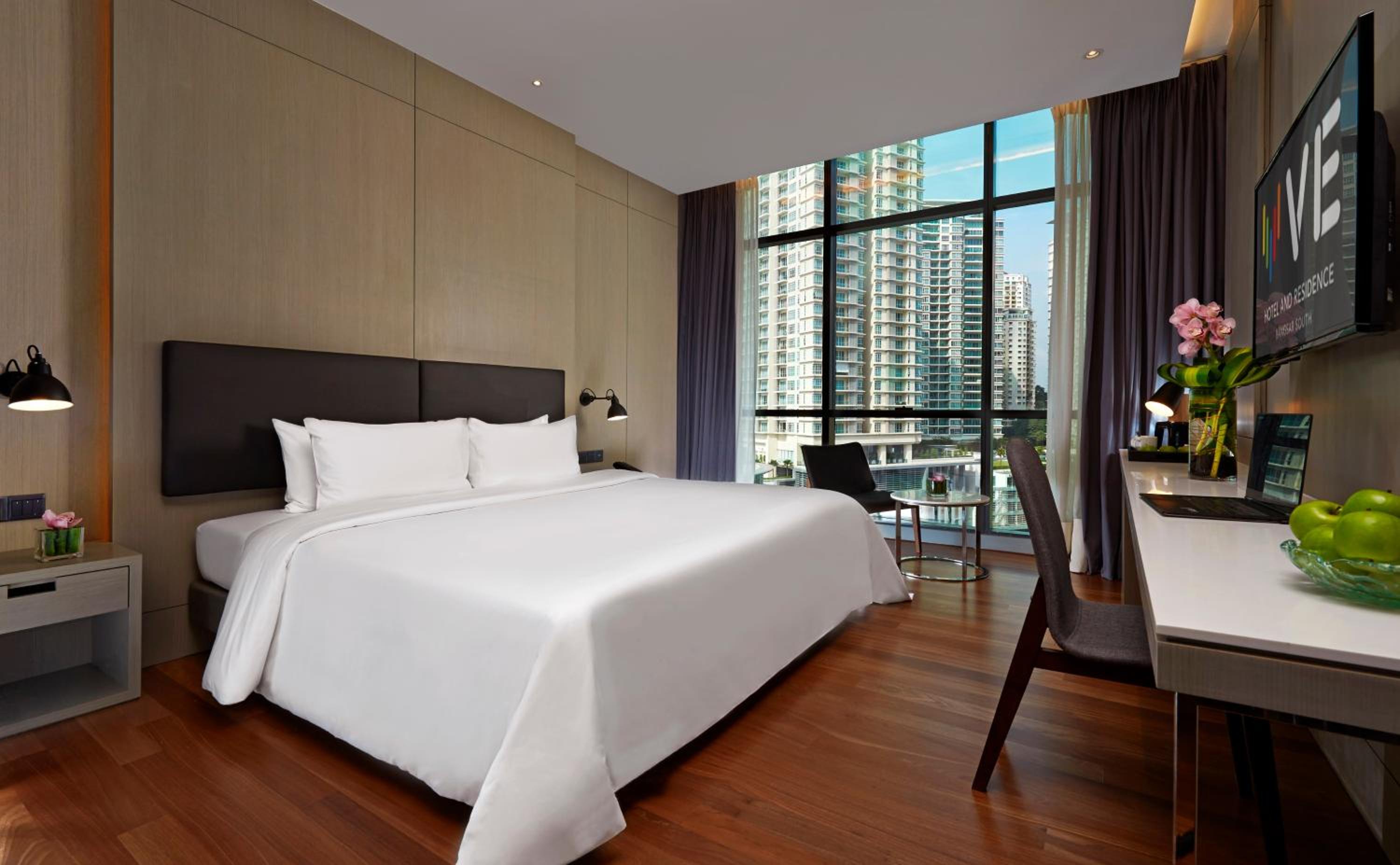 1 BEDROOM, EXECUTIVE