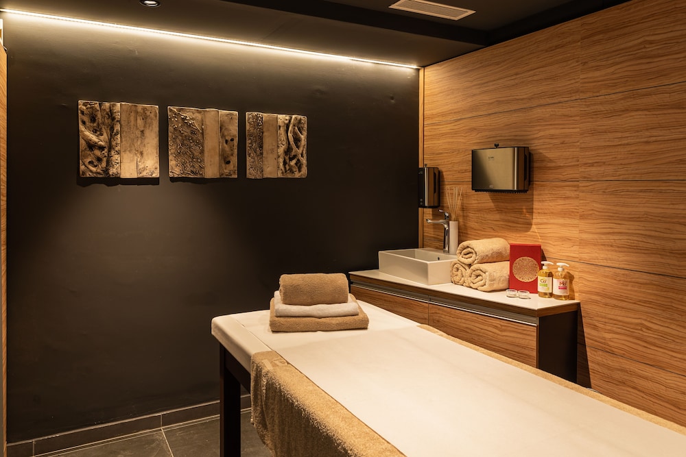 Hotel Olea 25/50