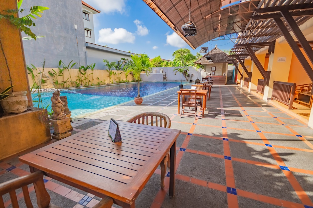 The Grand Santhi Hotel 53/69