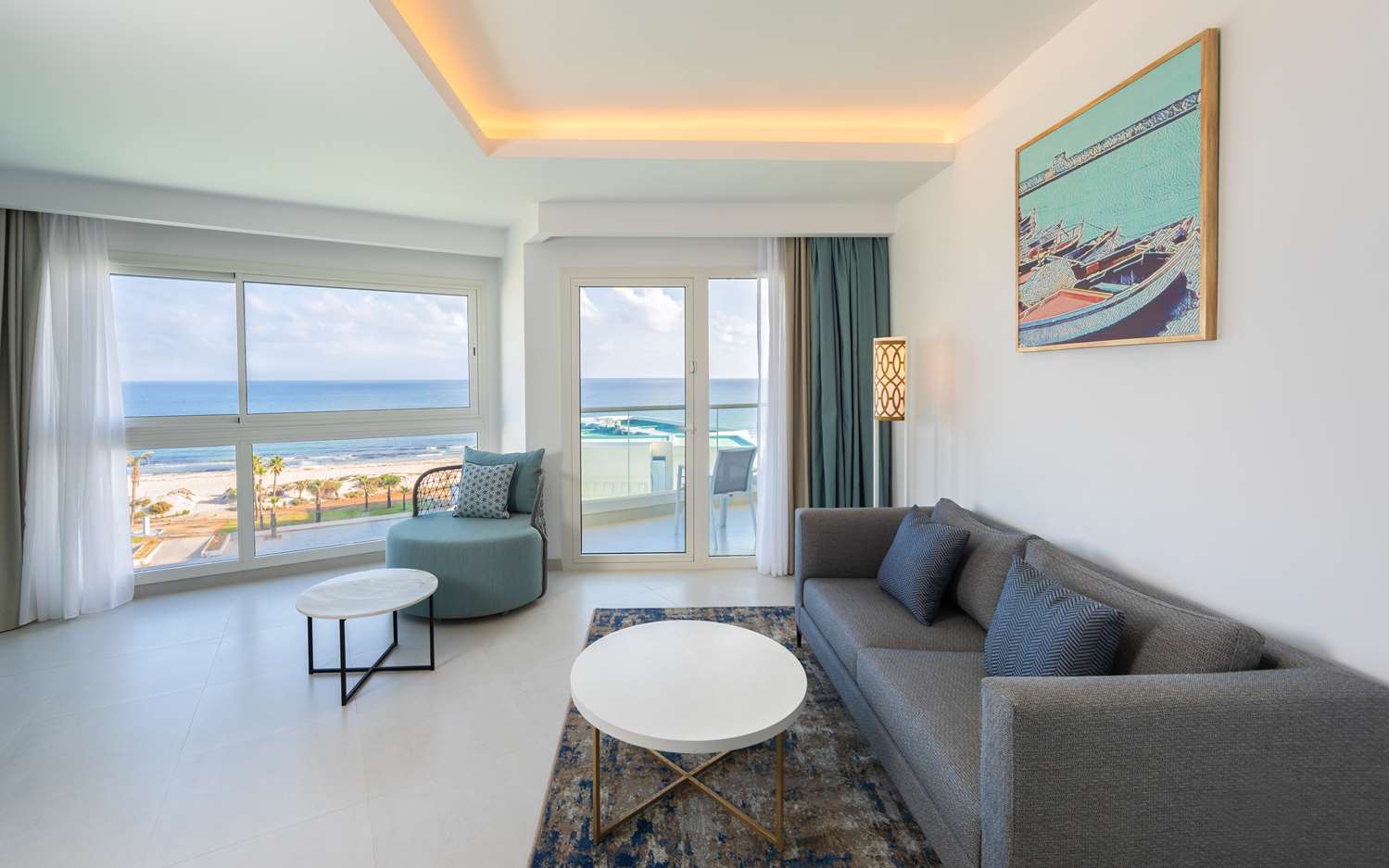 1 Bedroom, Deluxe, Suite, King Bed, Sea Front