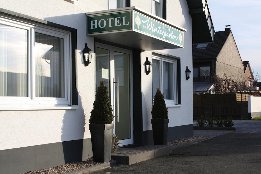 Hotel am Wintergarten 5/30