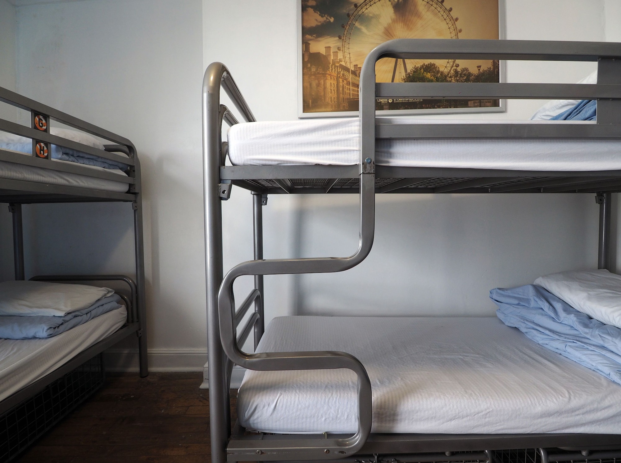 Mixed Dorm, 4 Beds, 2 Bunk Beds
