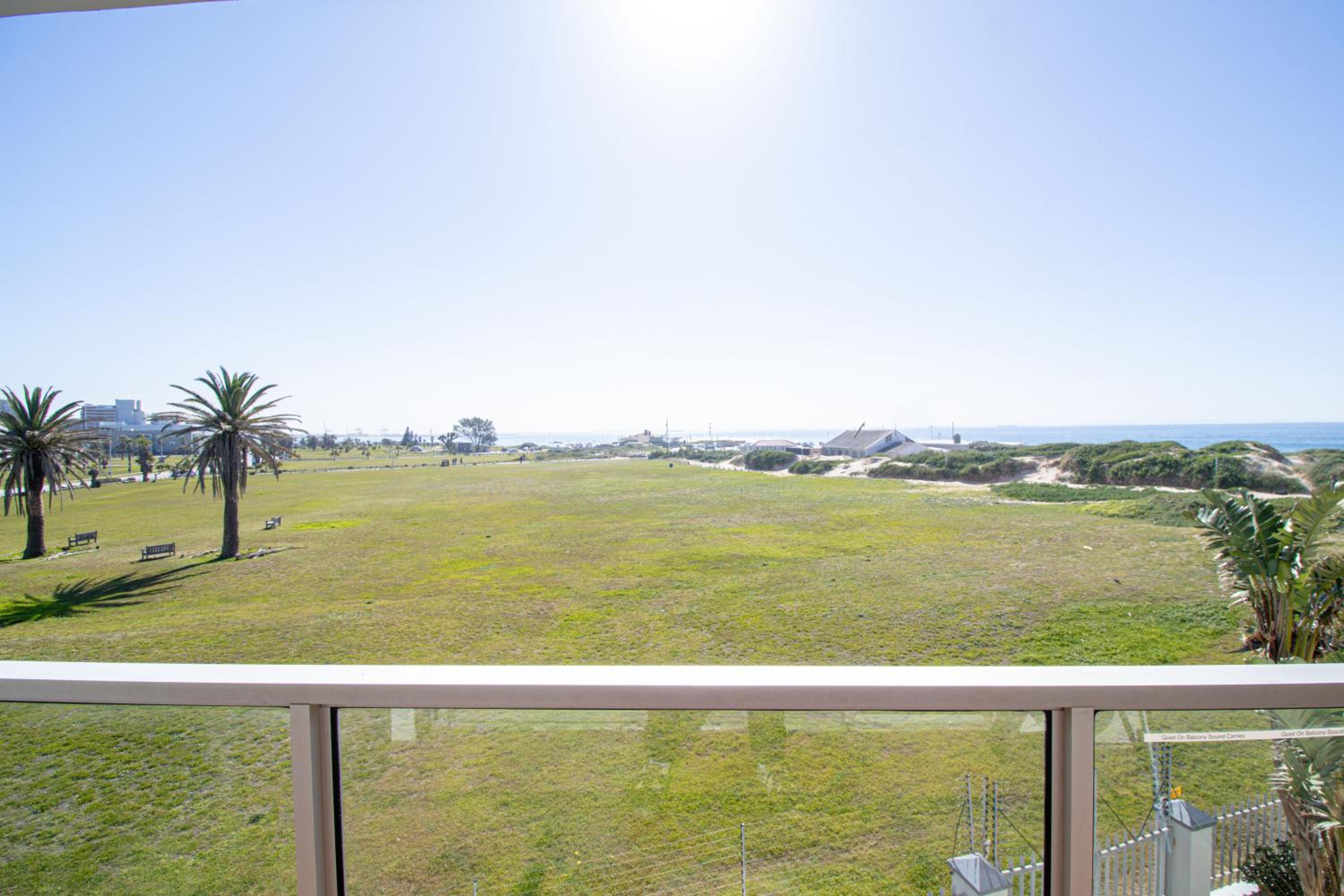 Modern Seaview Apartment 39/50