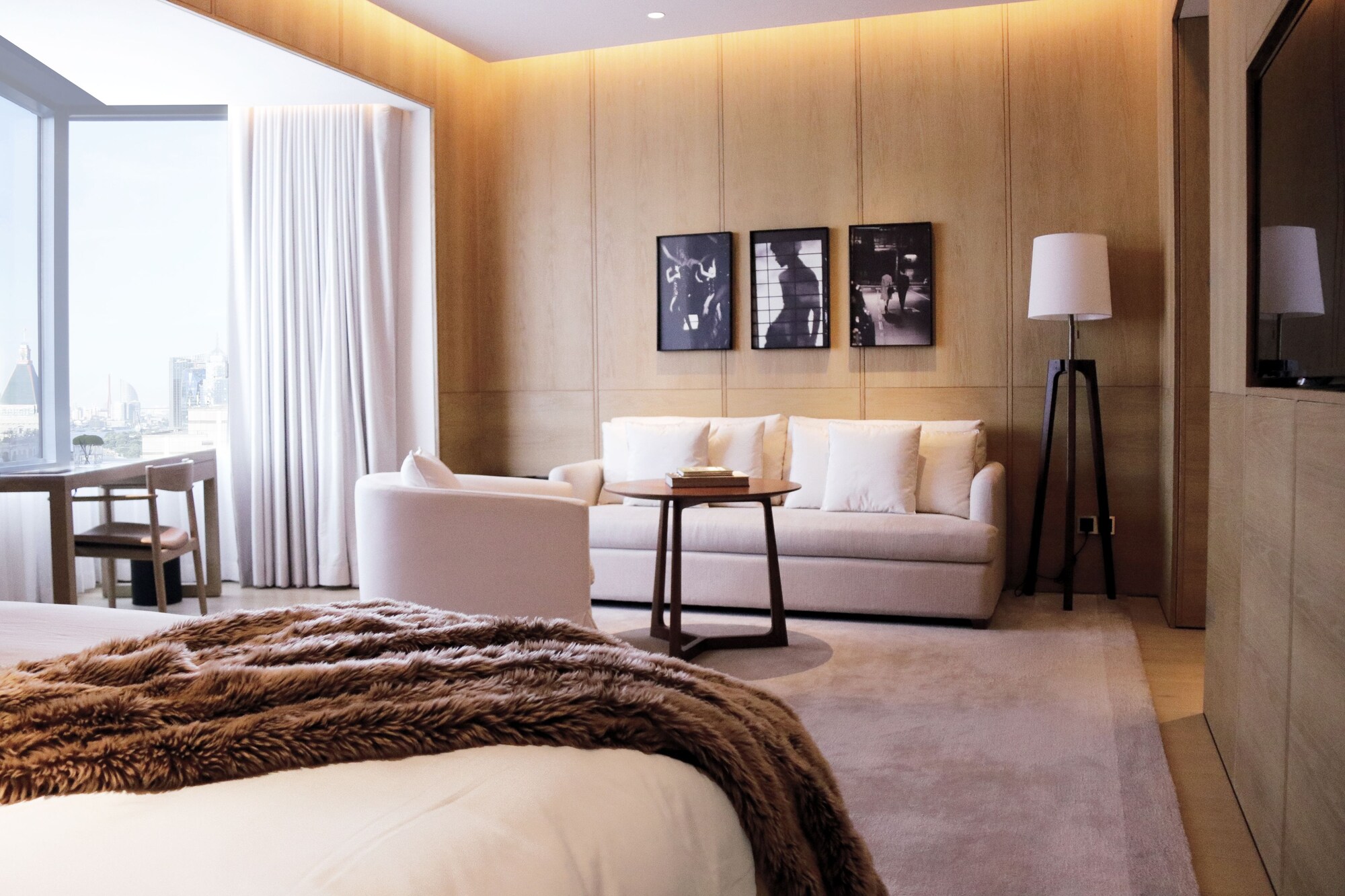 Bund, Premium, King Bed, with View
