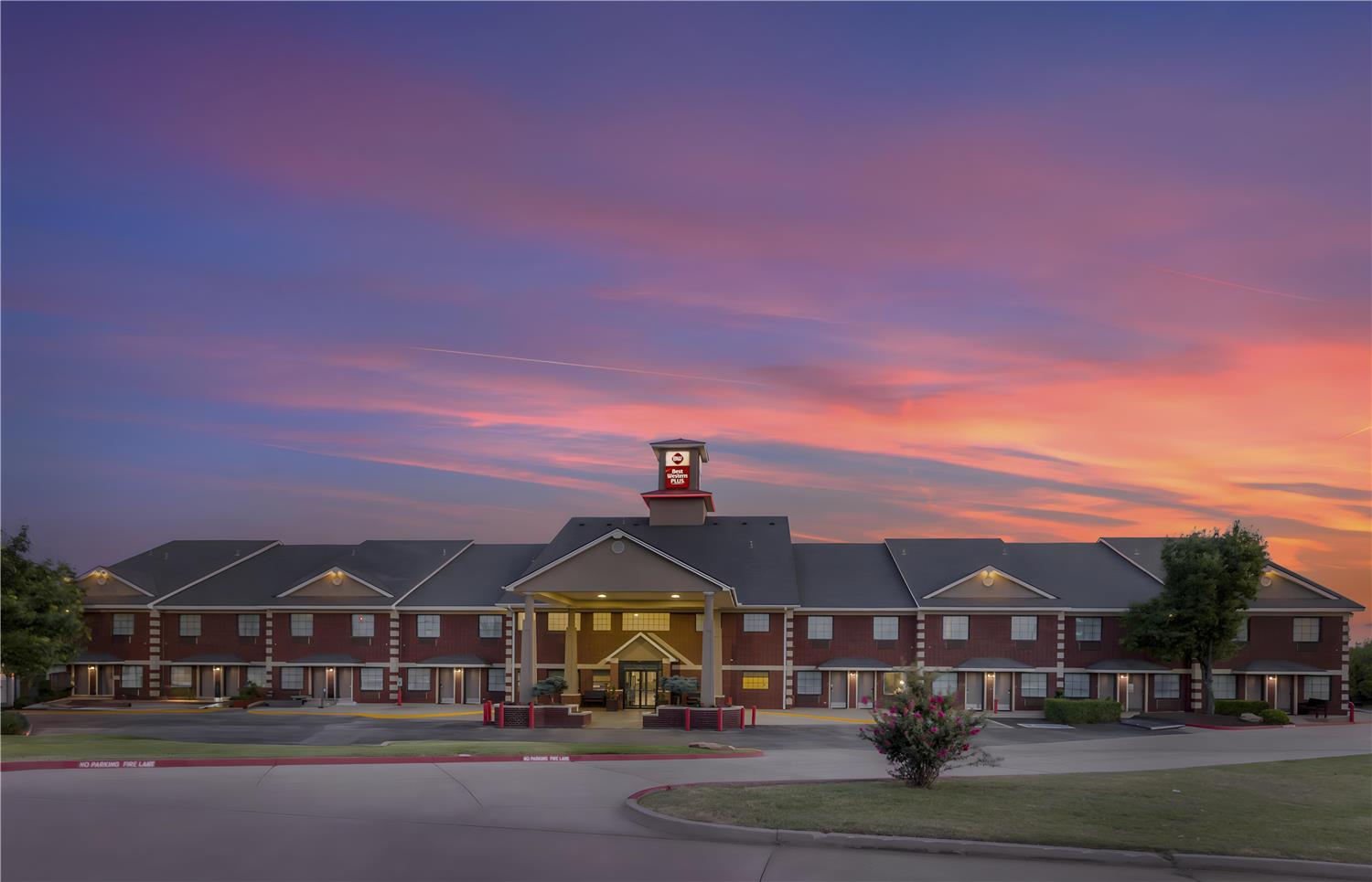 Best Western Plus Yukon 1/15