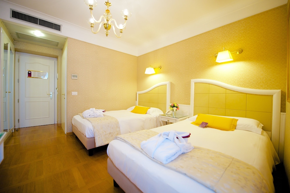 Mercure Milano Centro 10/31