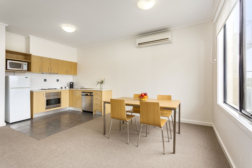 Quest Frankston 26/30
