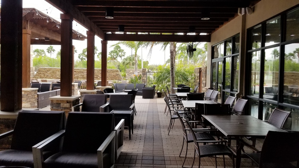 Embassy Suites By Hilton Mcallen Convention Center 42/56